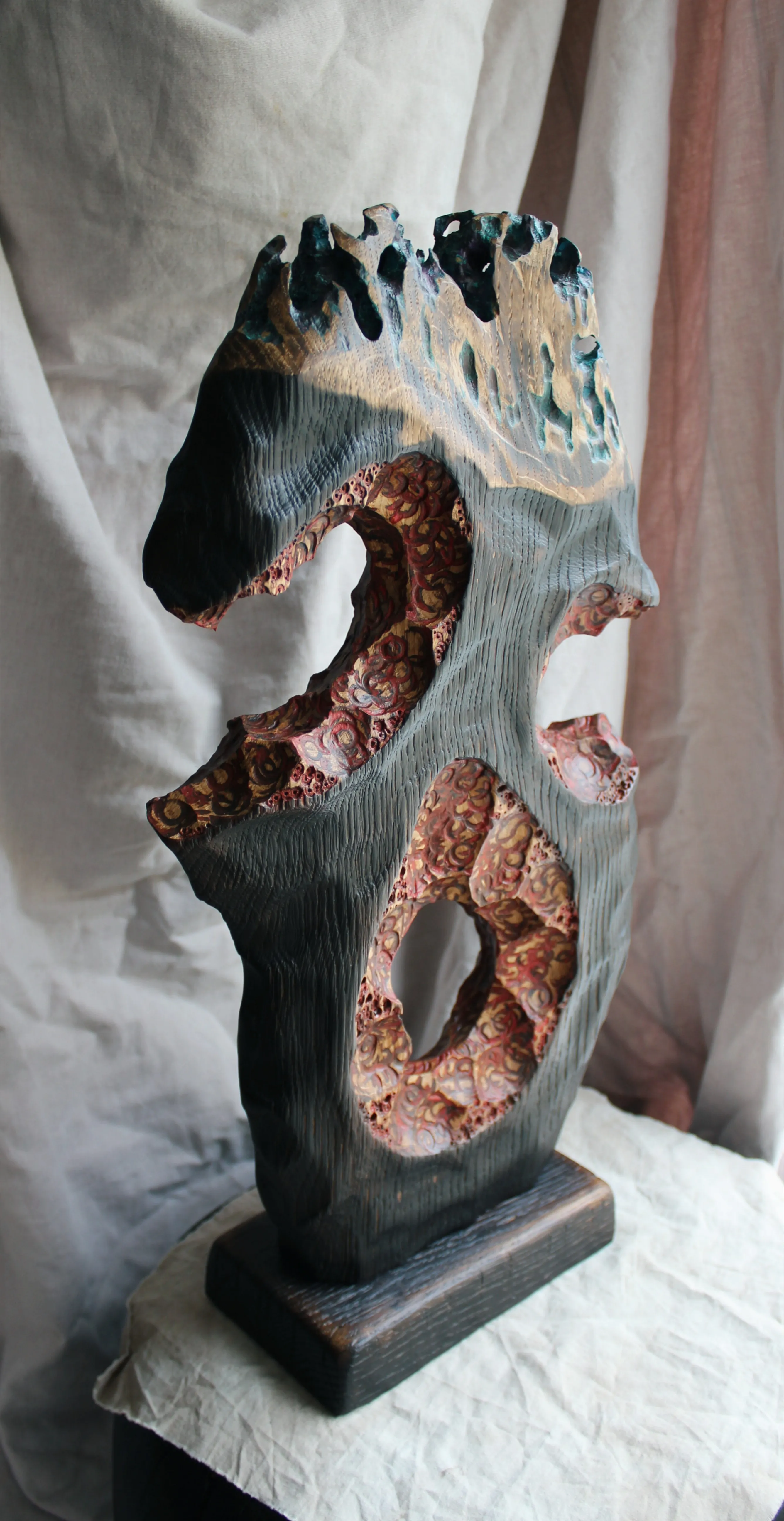 Зображення "Арктур" від Andrii Hunka, розмір: 45*23, матеріали: Дерево, акрил, натуральне масло, медіум: Скульптура, місто: Львів, серія: Universe, ціна: $450 Фото 5 з 7.