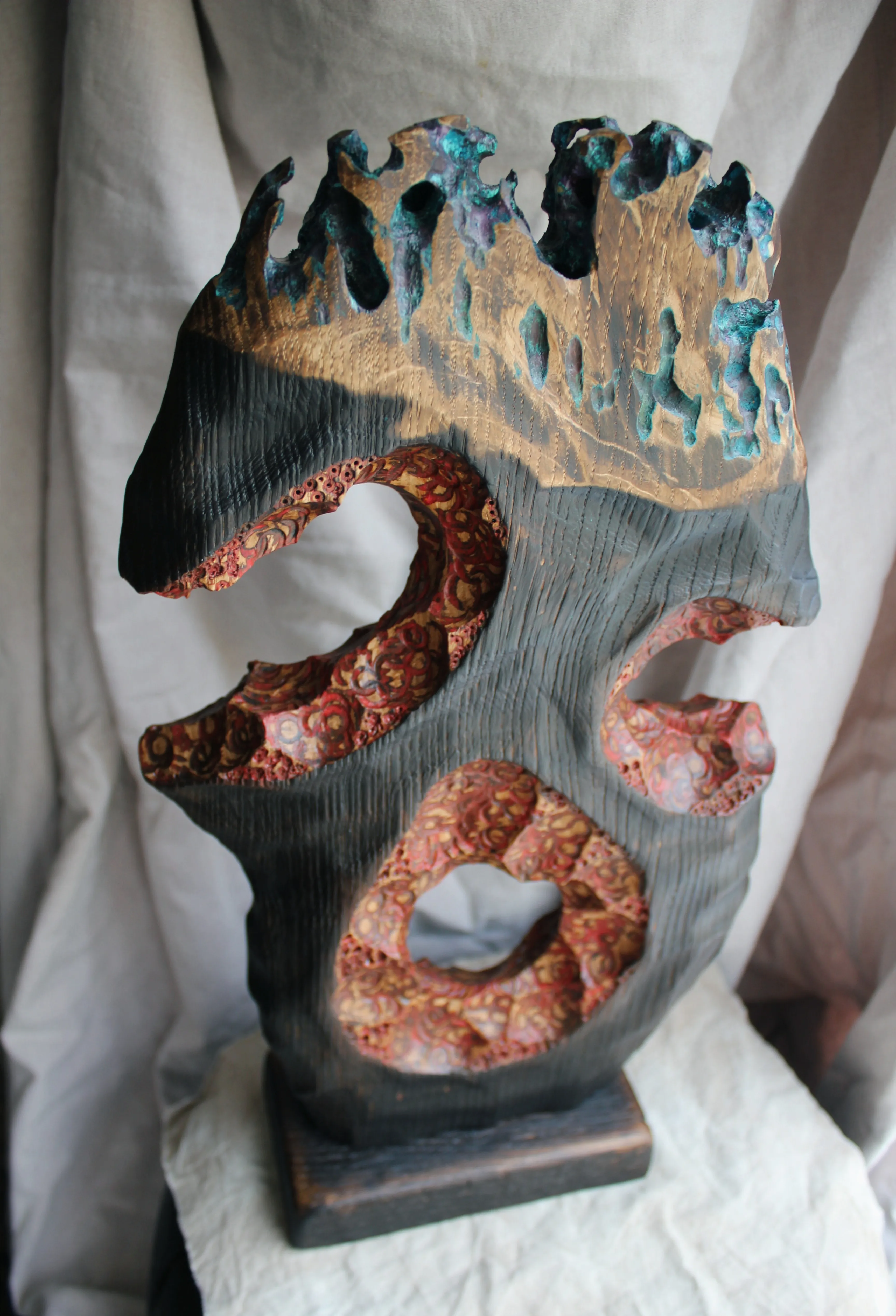 Зображення "Арктур" від Andrii Hunka, розмір: 45*23, матеріали: Дерево, акрил, натуральне масло, медіум: Скульптура, місто: Львів, серія: Universe, ціна: $450 Фото 6 з 7.