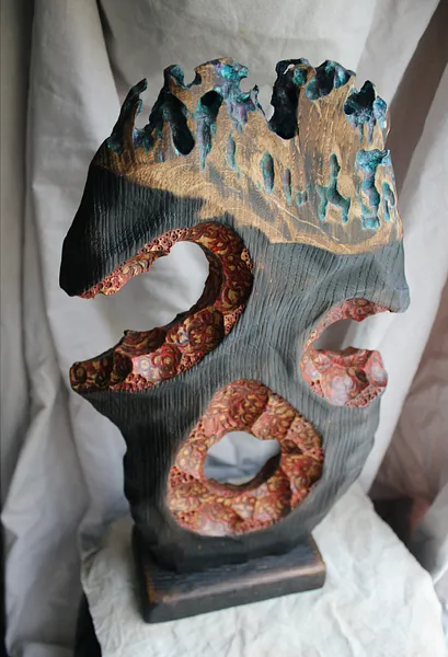 Зображення "Арктур" від Andrii Hunka, розмір: 45*23, матеріали: Дерево, акрил, натуральне масло, медіум: Скульптура, місто: Львів, серія: Universe, ціна: $450 Фото 6 з 7.