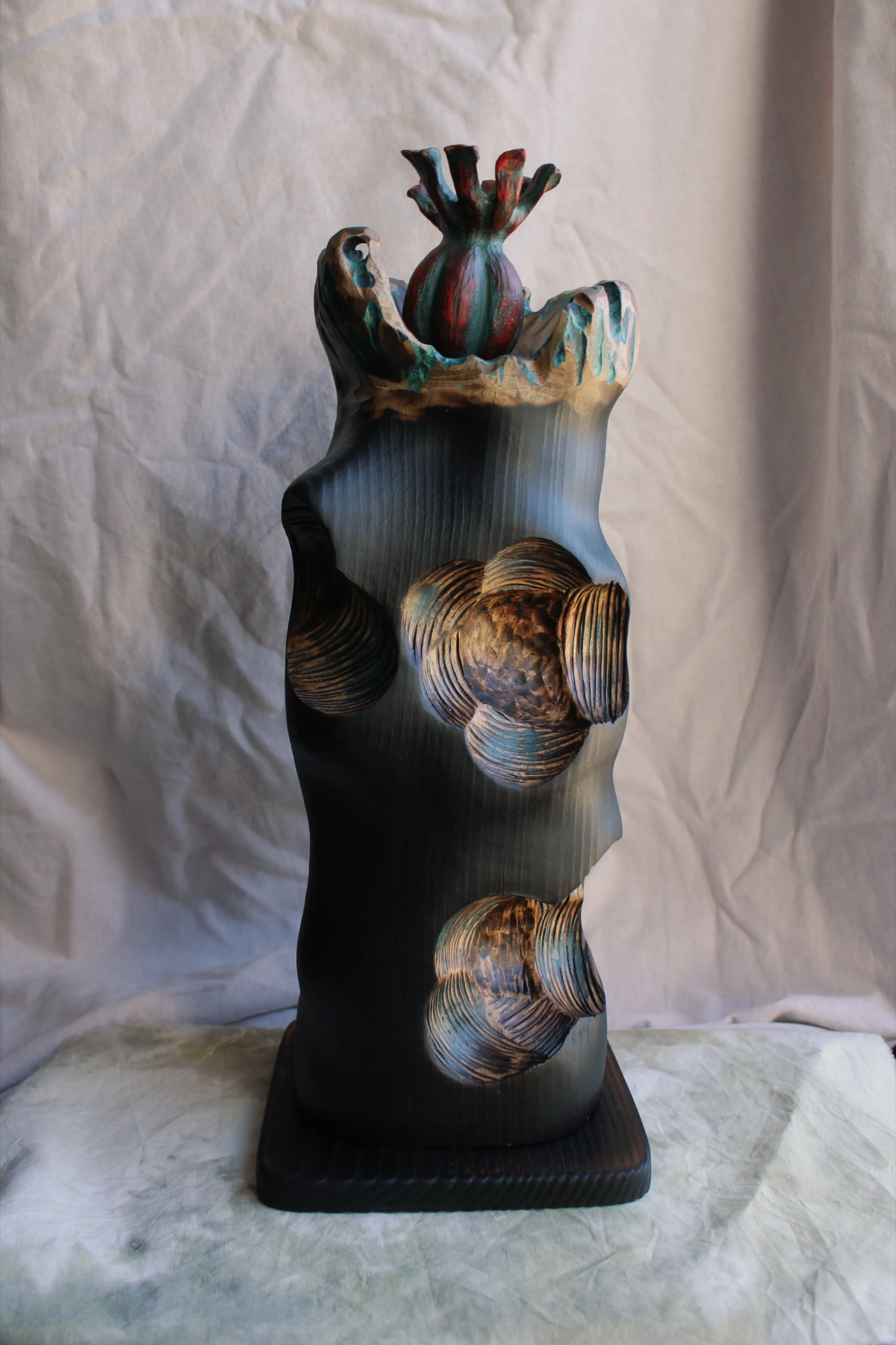 Зображення "Мак" від Andrii Hunka, матеріали: Дерево, акрил, натуральне масло, медіум: Скульптура, місто: Львів, ціна: $350