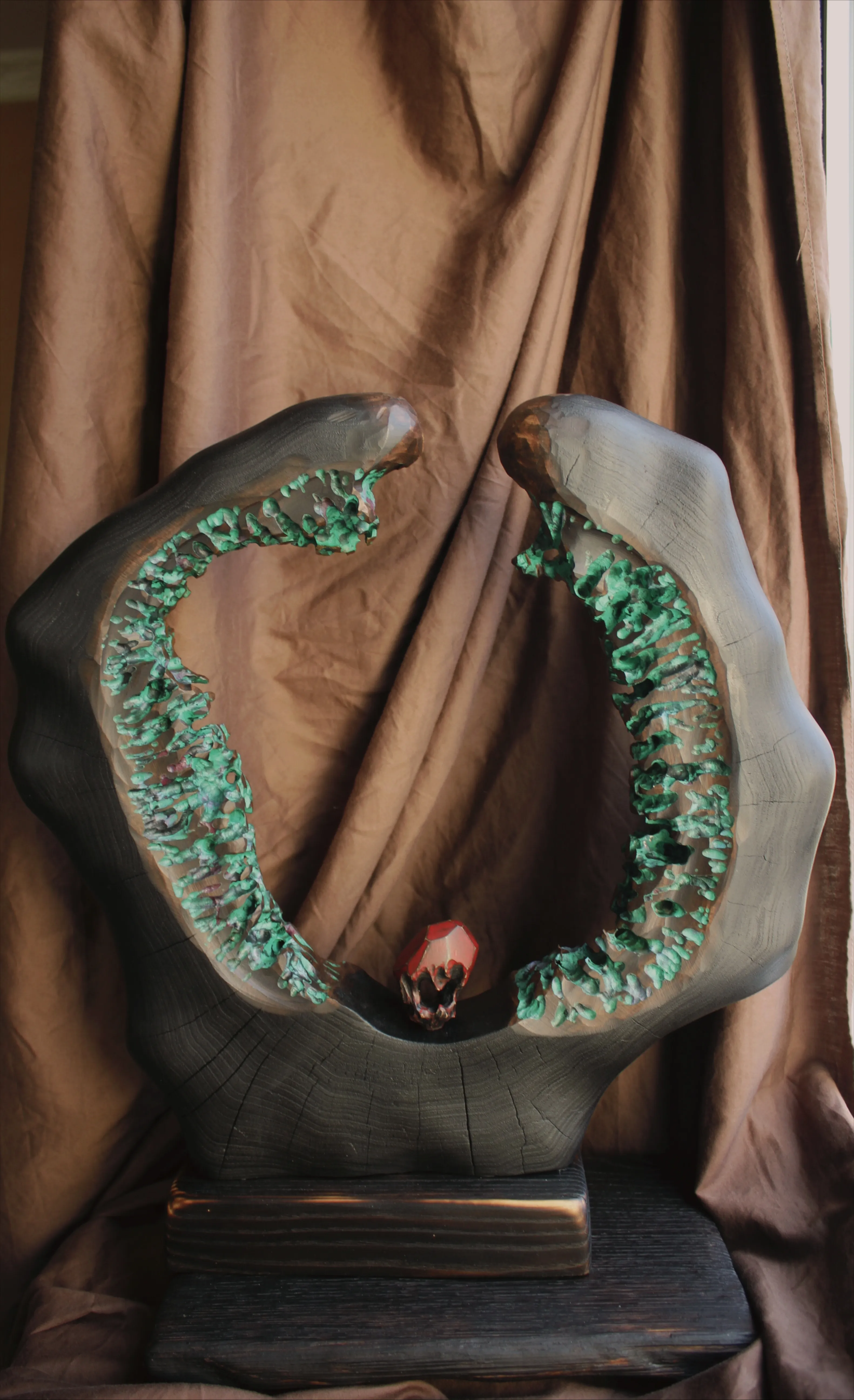 Зображення ""Метаморфоза"" від Andrii Hunka, матеріали: Дерево, акрил, натуральне масло, медіум: Скульптура, місто: Львів , ціна: $430