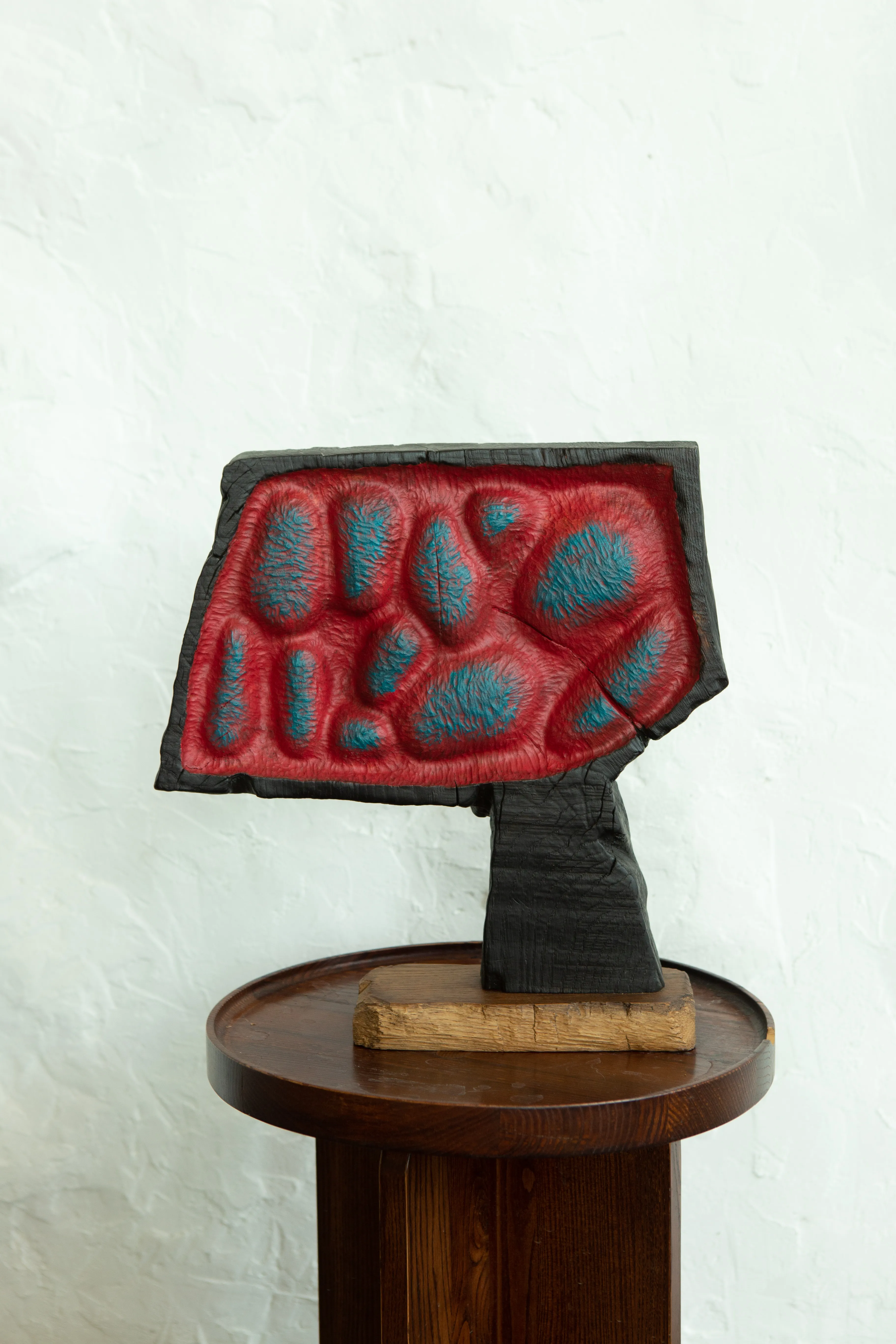 Image of Допитливість by Andrii Hunka, size: 36*36*9, made of Дерево, акрил, масловіск, Скульптура medium, from Львів Photo 1 of 5.
