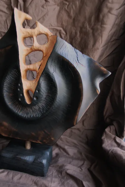 Зображення "Народження ядра " від Andrii Hunka, розмір: 44*18*10, матеріали: Дерево, натуральне масло, медіум: Скульптура, місто: Львів , серія: Mitosis, ціна: $400 Фото 2 з 12.