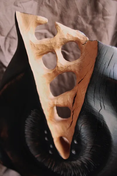 Зображення "Народження ядра " від Andrii Hunka, розмір: 44*18*10, матеріали: Дерево, натуральне масло, медіум: Скульптура, місто: Львів , серія: Mitosis, ціна: $400 Фото 5 з 12.