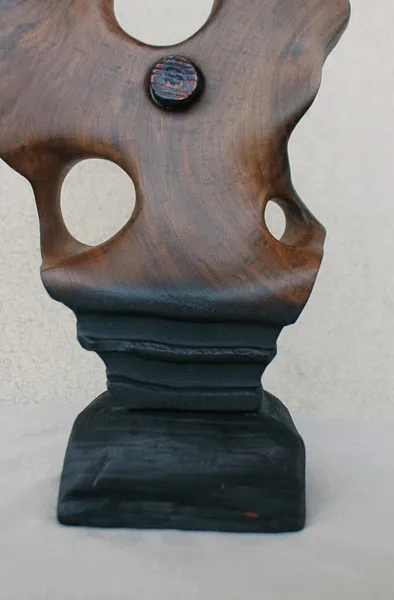 Зображення "Стержень" від Andrii Hunka, розмір: 44*21*11, матеріали: Дерево, натуральне масло,акрил, медіум: Скульптура, місто: Львів , серія: Annihilation, ціна: $250 Фото 4 з 11.