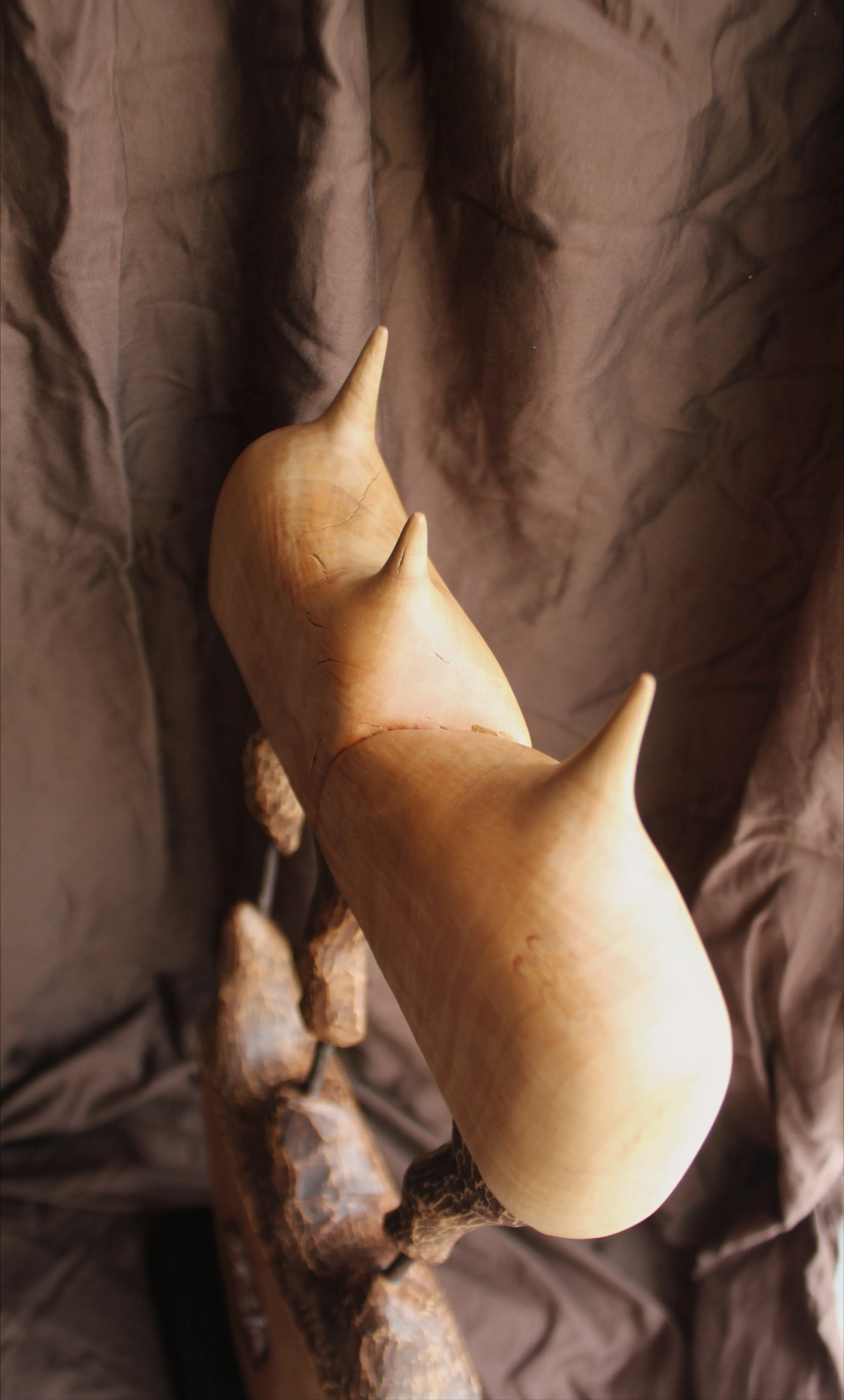 Зображення "Ерос та Танатос " від Andrii Hunka, розмір: 56*39*17, матеріали: Дерево, метал, масло, медіум: Скульптура, місто: Львів , серія: Annihilation, ціна: $450 Фото 7 з 11.