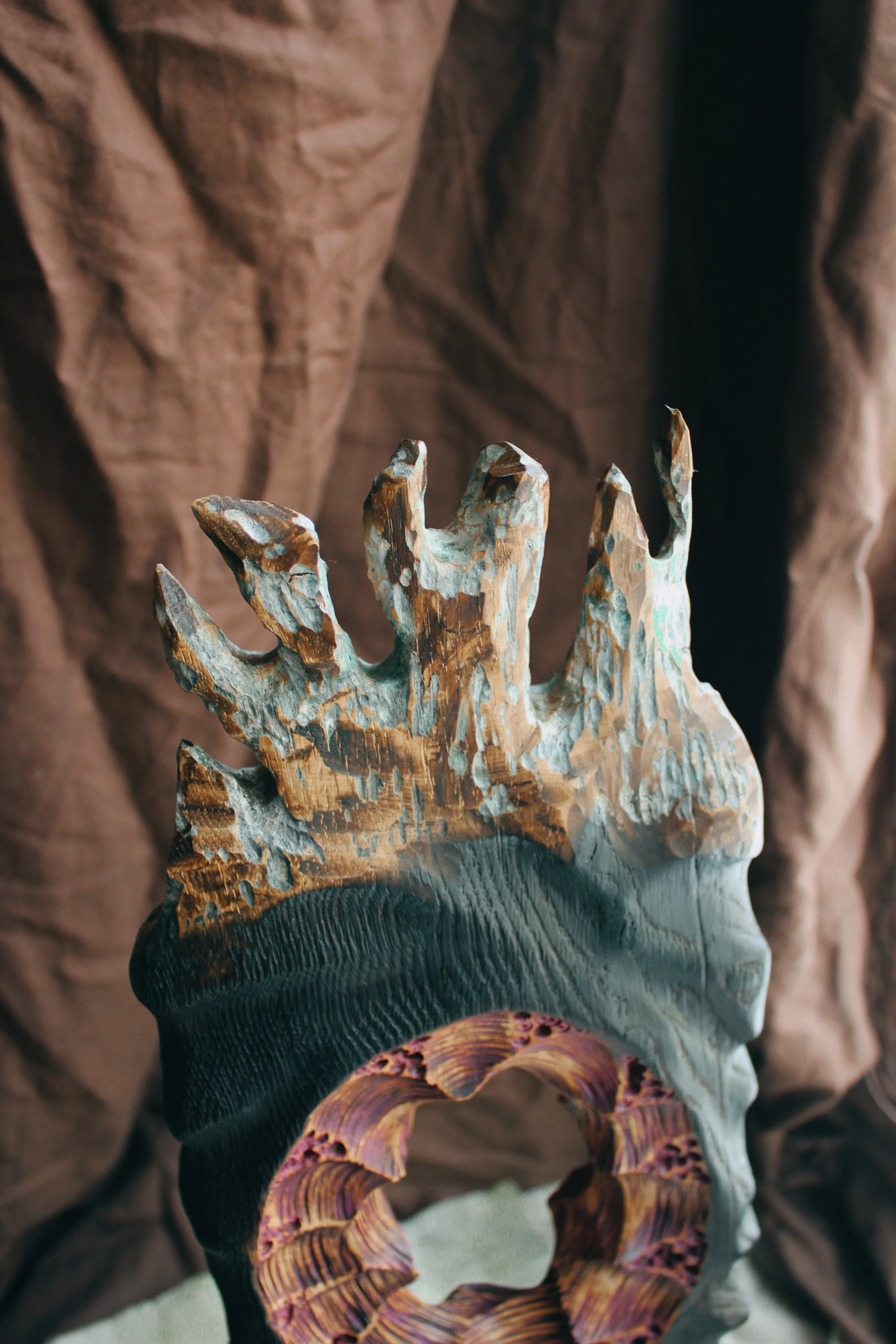 Зображення "Кротрва нора" від Andrii Hunka, розмір: 48*18*9 см., матеріали: Дерево, акрил, натуральне масло, місто: Львів , ціна: $460 Фото 2 з 6.