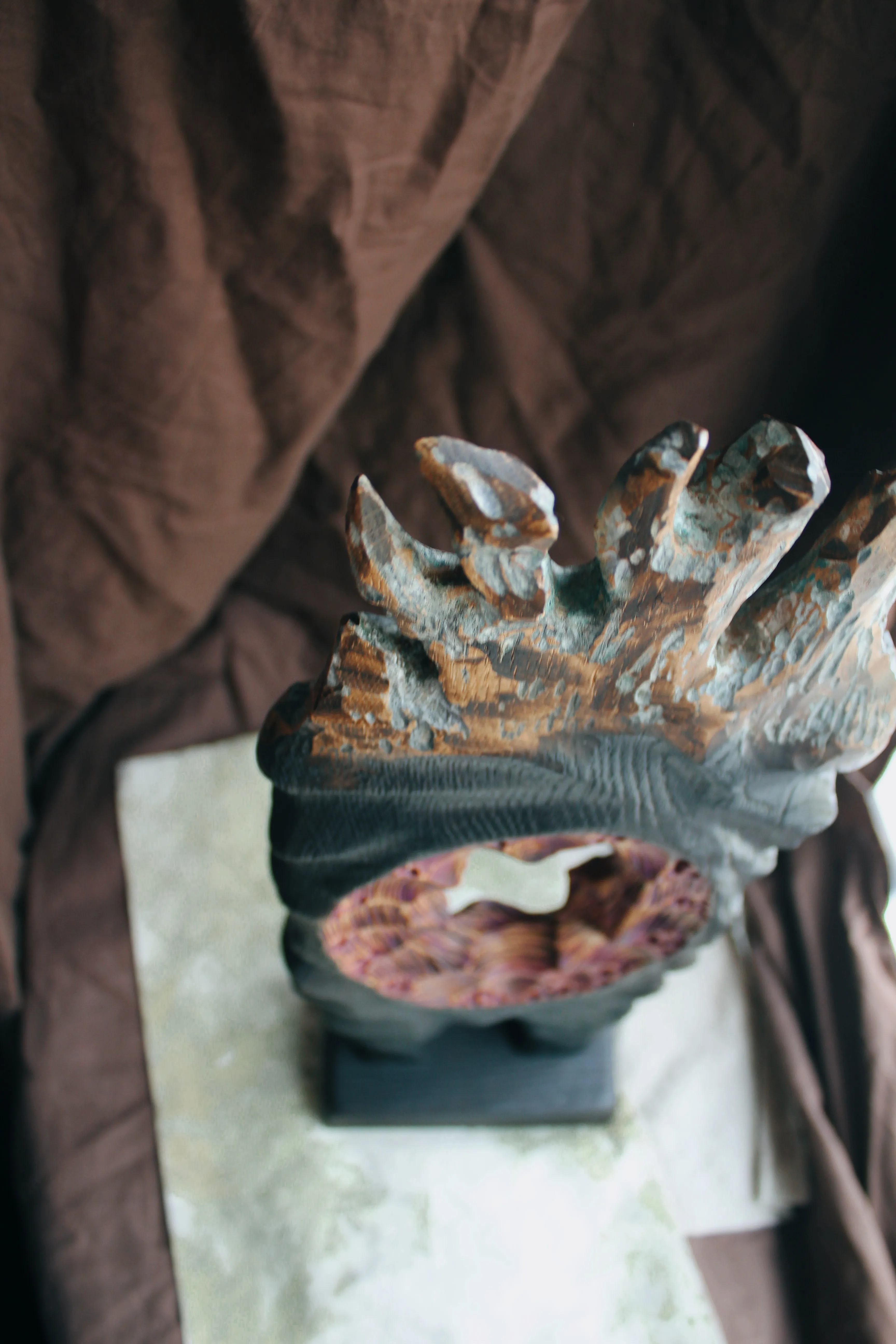 Зображення "Кротрва нора" від Andrii Hunka, розмір: 48*18*9 см., матеріали: Дерево, акрил, натуральне масло, місто: Львів , ціна: $460 Фото 4 з 6.